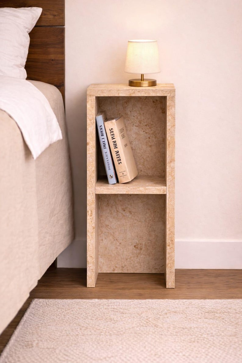 Table de chevet fine 60 cm