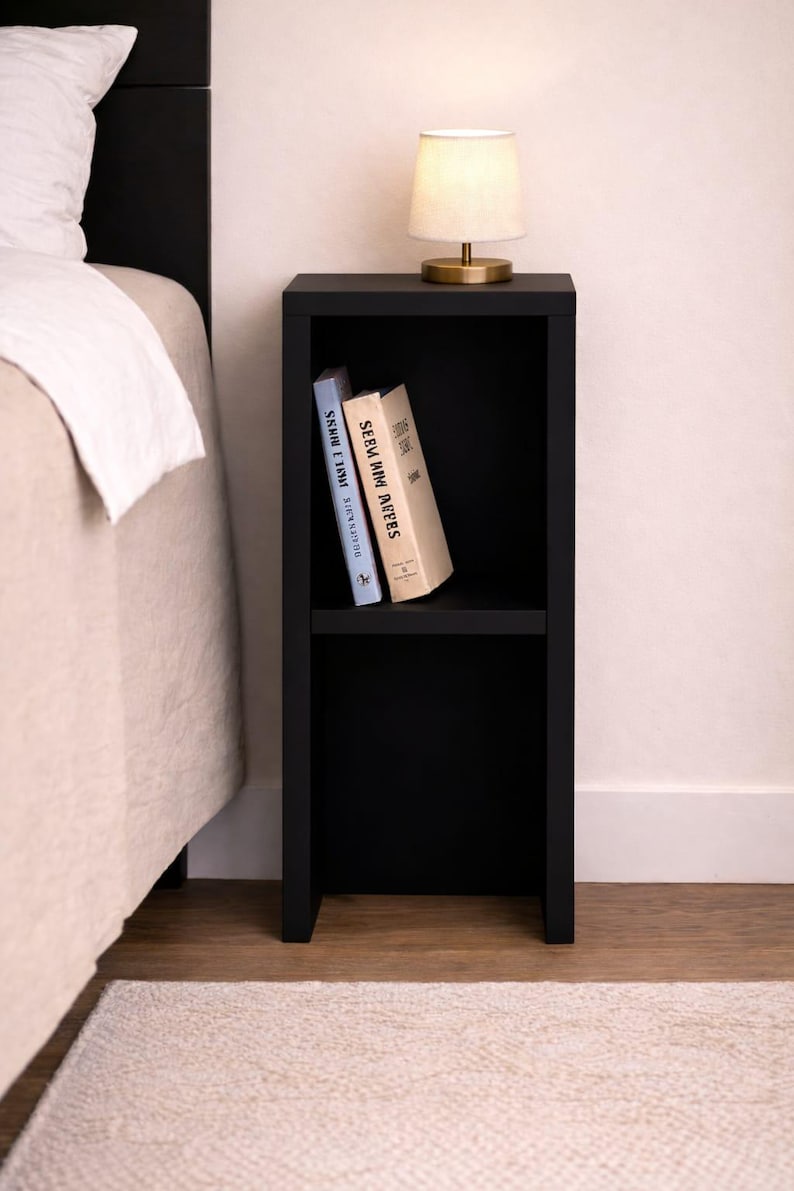 Table de chevet fine 60 cm