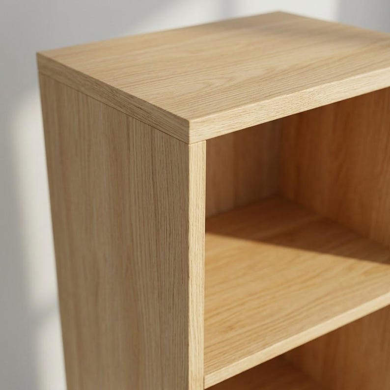 Étagère cube en bois minimaliste,